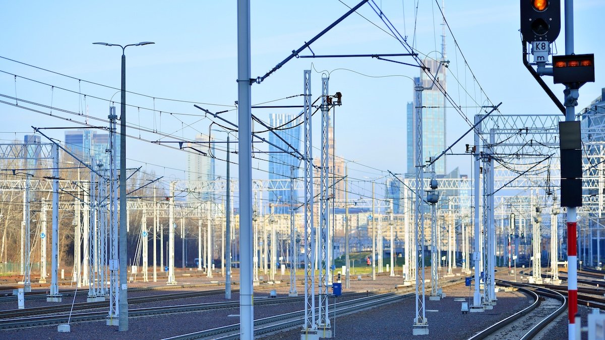 Vonat belső tere – elektronika és elektroszmog